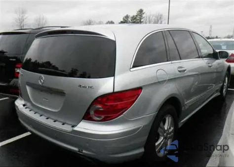 2009 Mercedes-Benz R350 R Class z USA, uszkodzony, nr VIN 4JGCB65E69A089204